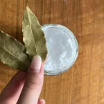 The Baking Soda on Laurel Trick: The Ancient Technique of Grandmothers That Didn’t Deserve to Be Forgotten